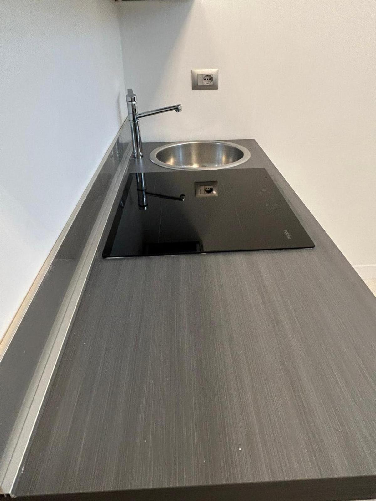 Elegant Studio Milan Luaran gambar