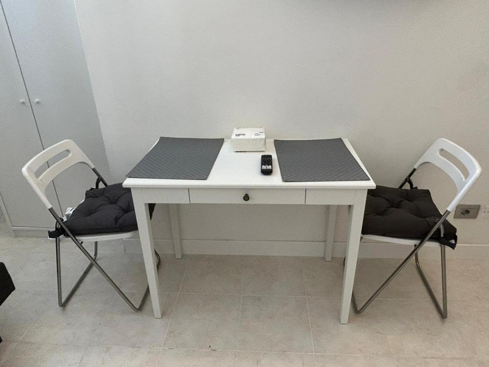 Elegant Studio Milan Luaran gambar